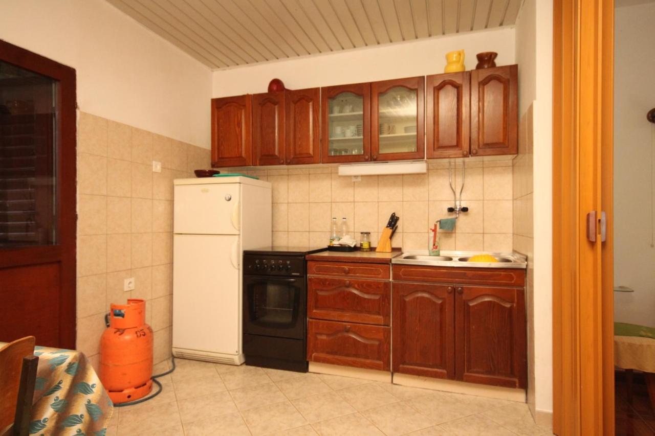 Apartments By The Sea Milna, Vis - 8913 エクステリア 写真